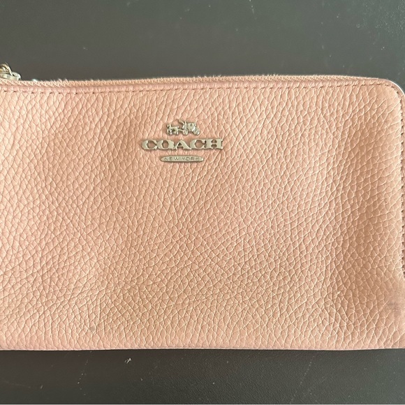 Coach double wristlet, light pink. One zip pocket has two card holders - Picture 1 of 5